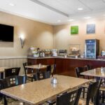 Comfort Suites Freeport